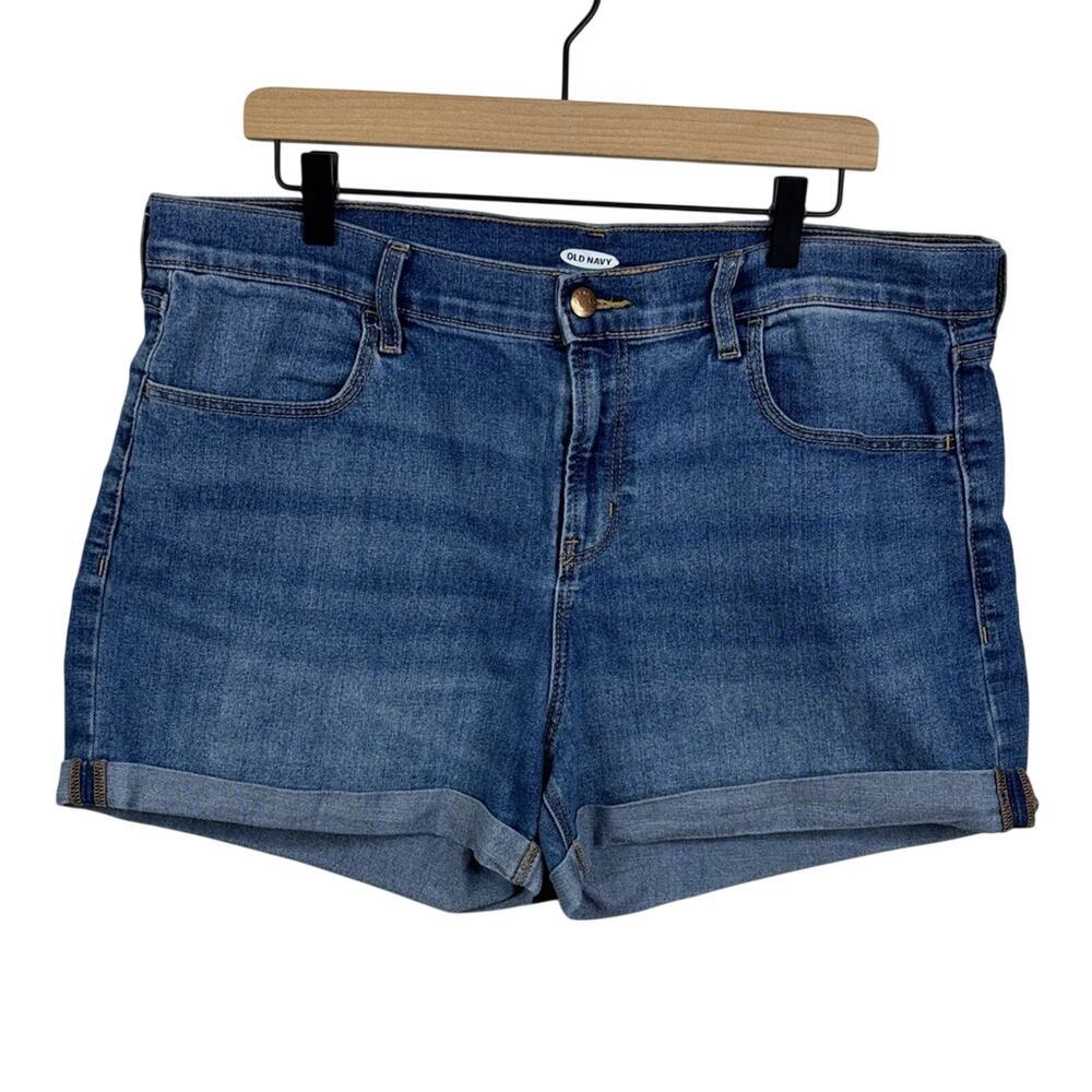Old Navy Plus Size 16 Medium Wash Cuffed Denim Jean Shorts Mid Rise Summer